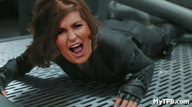 Sharon Osbourne is Black Widow